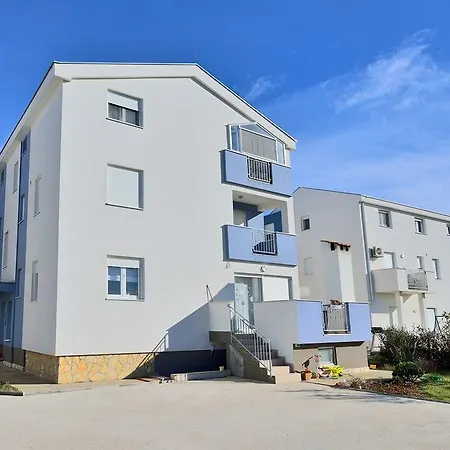 Korina Ii Appartement *