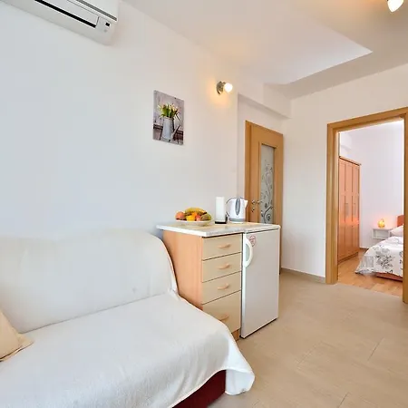 Korina Ii Appartement *